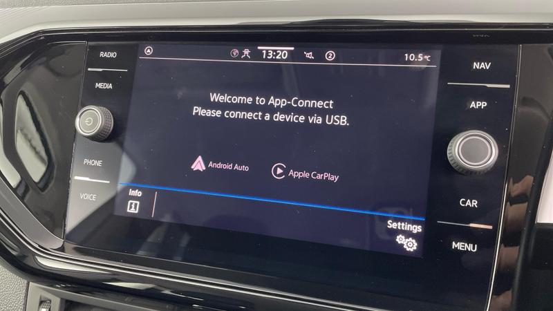 Used Volkswagen T-Cross 2023 for sale - 76332590: Photo 15