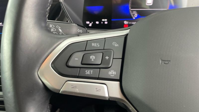 Used Volkswagen T-Cross 2023 for sale - 76332590: Photo 23