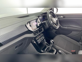 Used Volkswagen T-Cross 2023 for sale - 76332590: Photo