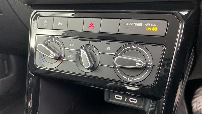 Used Volkswagen T-Cross 2023 for sale - 76332590: Photo 7