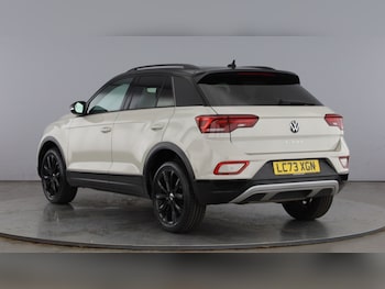 Used Volkswagen T-Roc 2023 for sale - 78896070: Photo