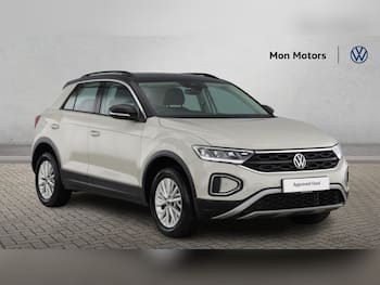 Used Volkswagen T-Roc 2023 for sale - 79779969: Photo