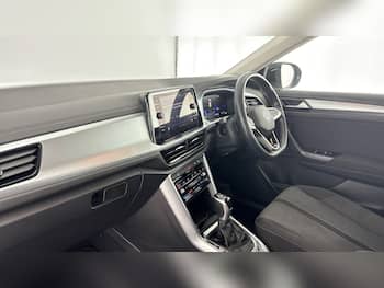 Used Volkswagen T-Roc 2023 for sale - 79779969: Photo