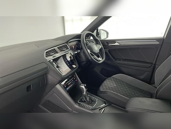 Used Volkswagen Tiguan 2023 for sale - 75779109: Photo