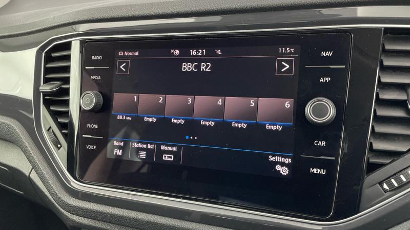 Used Volkswagen T-Roc 2020 for sale - 76332600: Photo 13