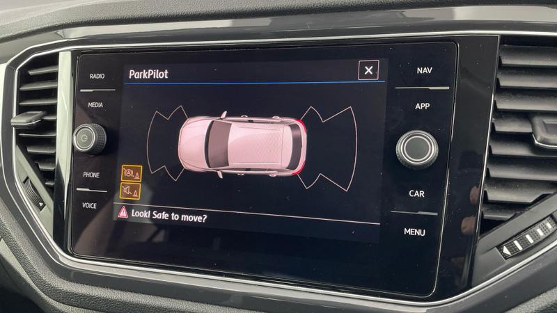 Used Volkswagen T-Roc 2020 for sale - 76332600: Photo 17