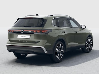 Used Volkswagen Tiguan undefined for sale - 77813480: Photo