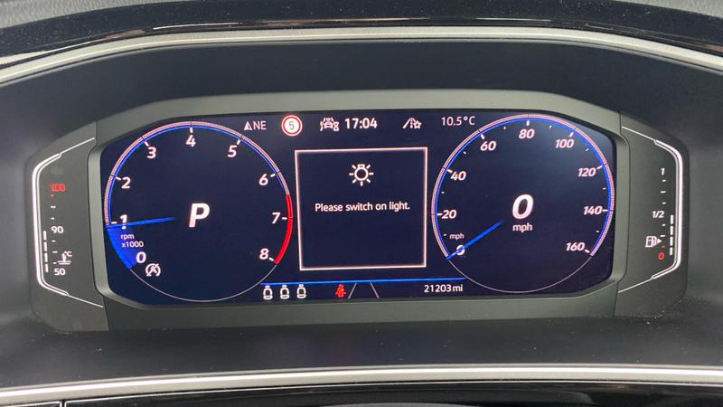 Used Volkswagen T-Roc 2023 for sale - 76766987: Photo 12