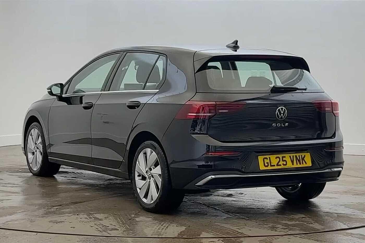 Used Volkswagen Golf 2025 for sale - 77515731: Photo 3