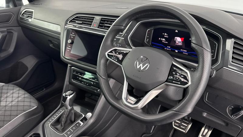 Used Volkswagen Tiguan 2023 for sale - 76862353: Photo 6
