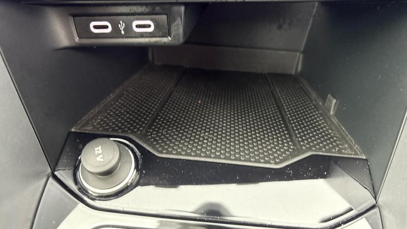 Used Volkswagen T-Roc 2023 for sale - 77476876: Photo 12