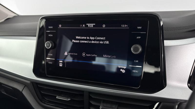 Used Volkswagen T-Roc 2023 for sale - 77476876: Photo 14