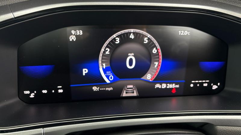 Used Volkswagen T-Roc 2023 for sale - 77476876: Photo 16