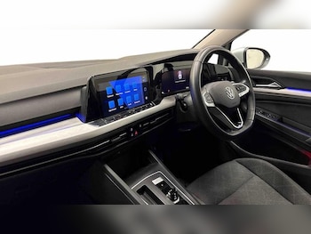 Used Volkswagen Golf 2023 for sale - 77445930: Photo