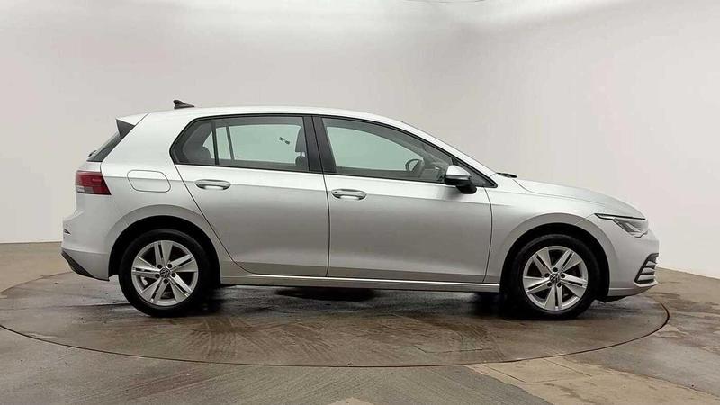 Used Volkswagen Golf 2023 for sale - 77445930: Photo 4