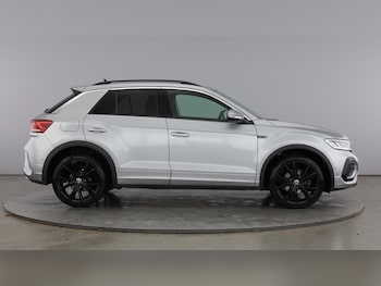 Used Volkswagen T-Roc 2022 for sale - 77743418: Photo