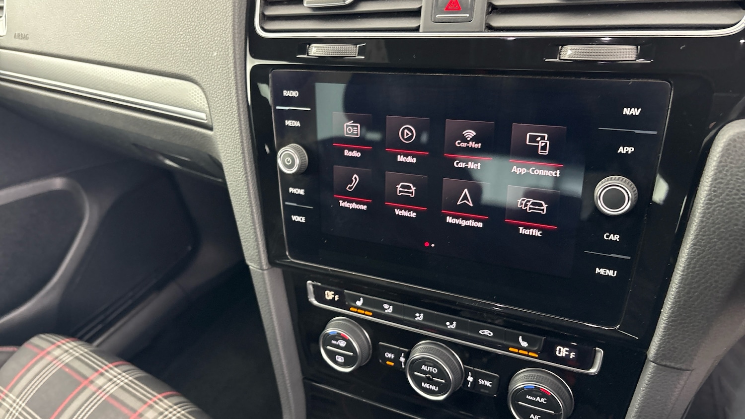 Used Volkswagen Golf 2018 for sale - 78135108: Photo 19