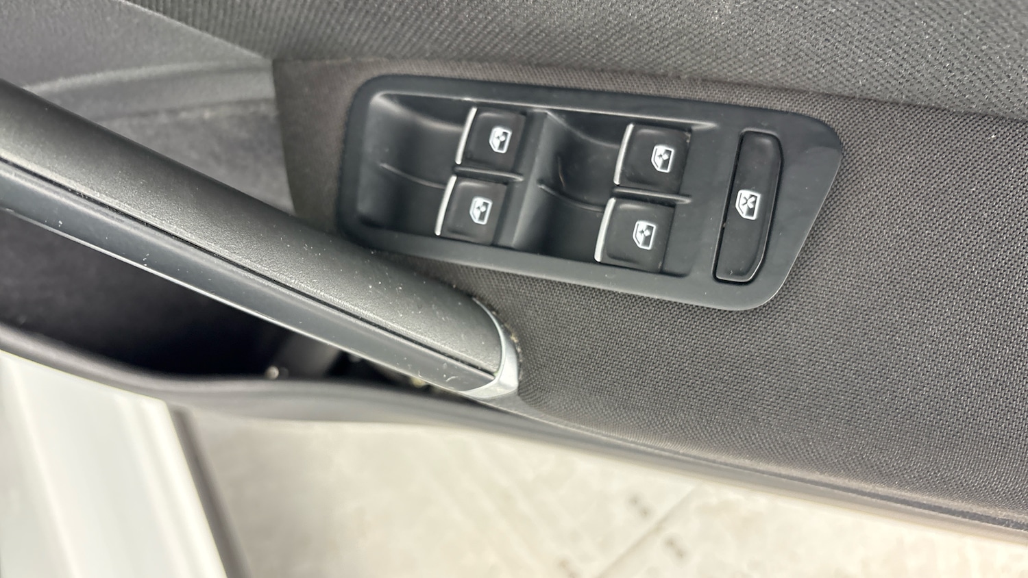 Used Volkswagen Golf 2018 for sale - 78135108: Photo 20