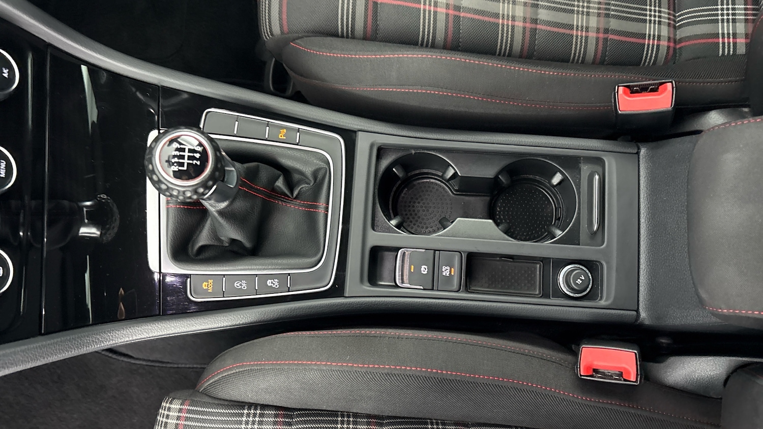 Used Volkswagen Golf 2018 for sale - 78135108: Photo 39