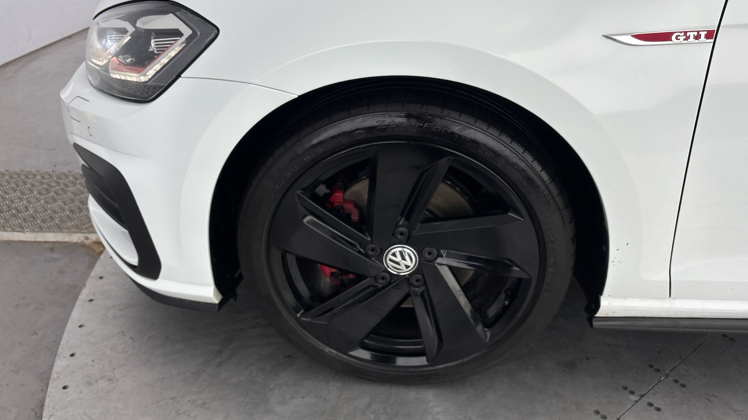 Used Volkswagen Golf 2018 for sale - 78135108: Photo 42