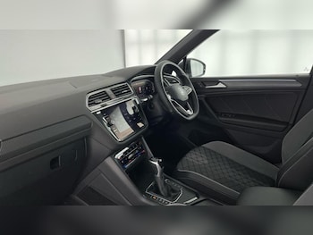 Used Volkswagen Tiguan 2022 for sale - 76541435: Photo