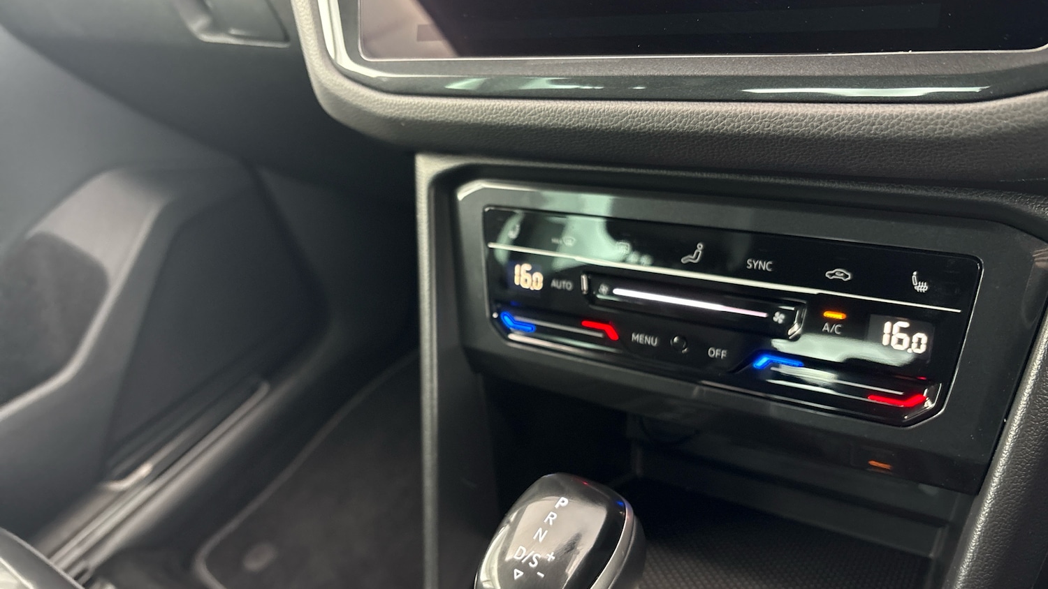 Used Volkswagen Tiguan 2023 for sale - 77676466: Photo 14