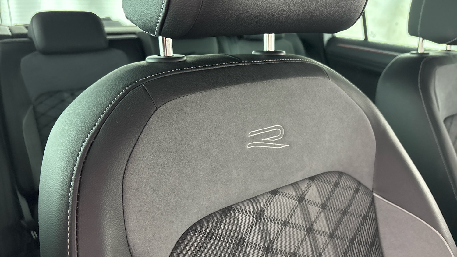 Used Volkswagen Tiguan 2023 for sale - 77676466: Photo 25