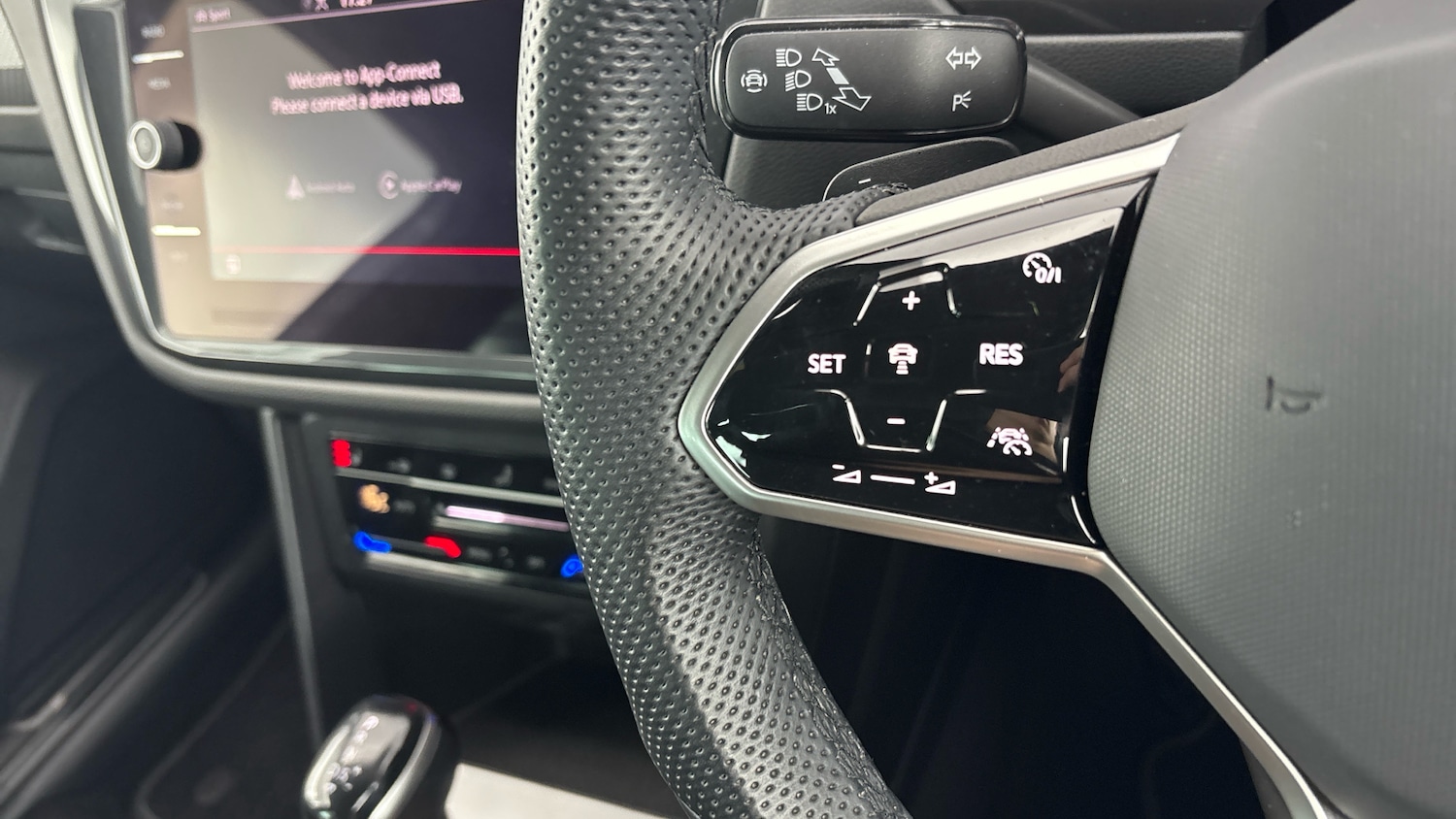 Used Volkswagen Tiguan 2023 for sale - 77676466: Photo 31