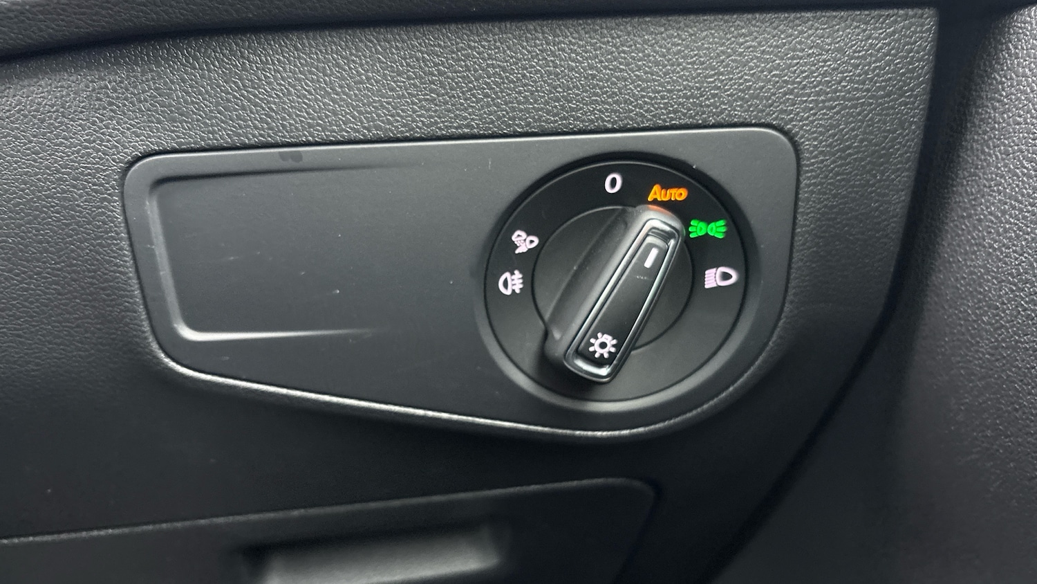 Used Volkswagen Tiguan 2023 for sale - 77676466: Photo 33