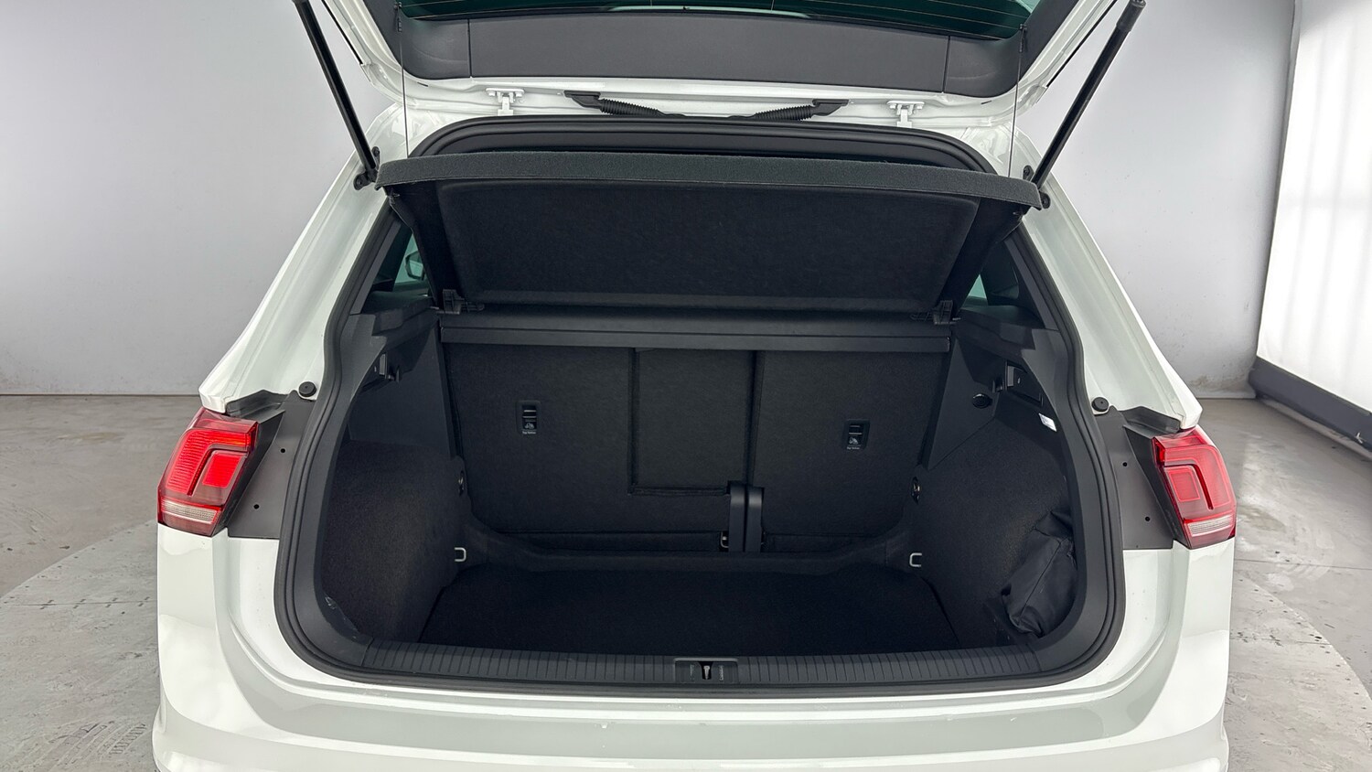 Used Volkswagen Tiguan 2023 for sale - 77676466: Photo 37