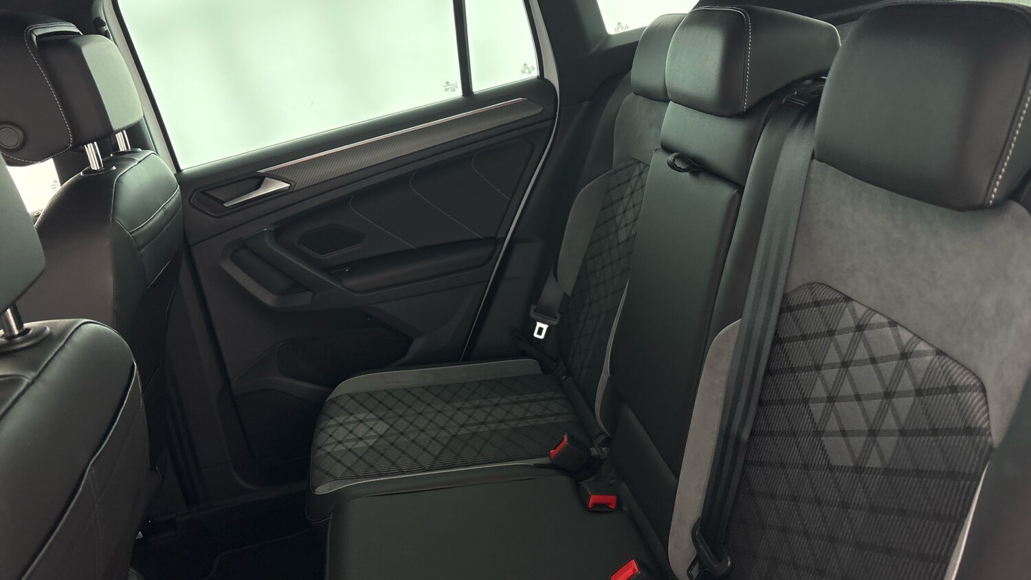 Used Volkswagen Tiguan 2023 for sale - 77676466: Photo 40