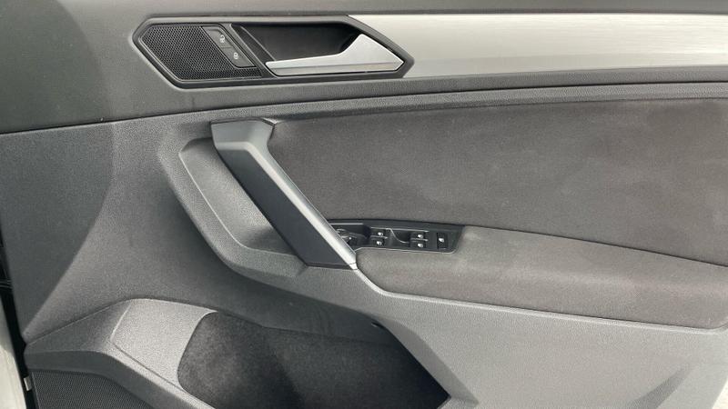 Used Volkswagen Tiguan 2018 for sale - 76519734: Photo 19