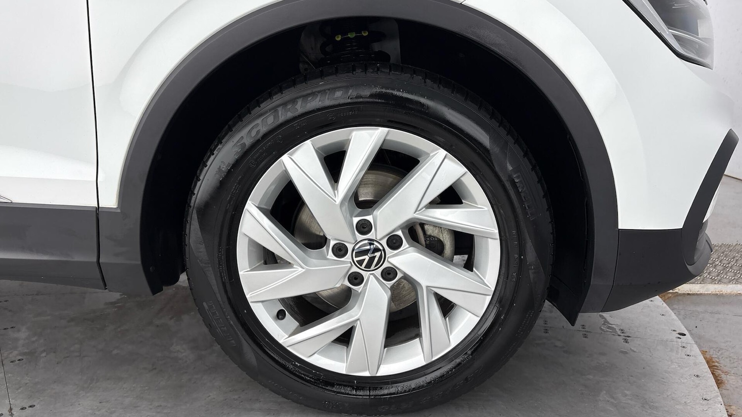 Used Volkswagen Tiguan 2020 for sale - 77515832: Photo 5