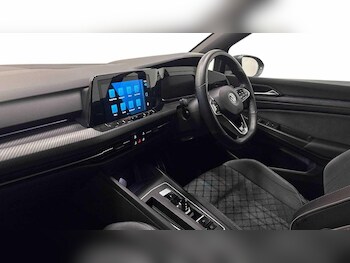 Used Volkswagen Golf 2022 for sale - 77890106: Photo