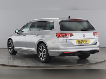 Used Volkswagen Passat 2020 for sale - 75475245: Photo