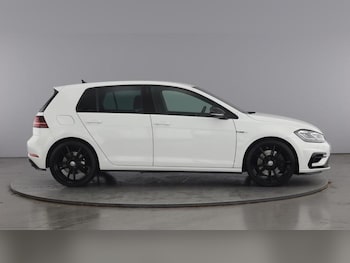 Used Volkswagen Golf 2019 for sale - 75160247: Photo