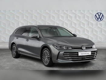 Used Volkswagen Passat 2025 for sale - 77391805: Photo