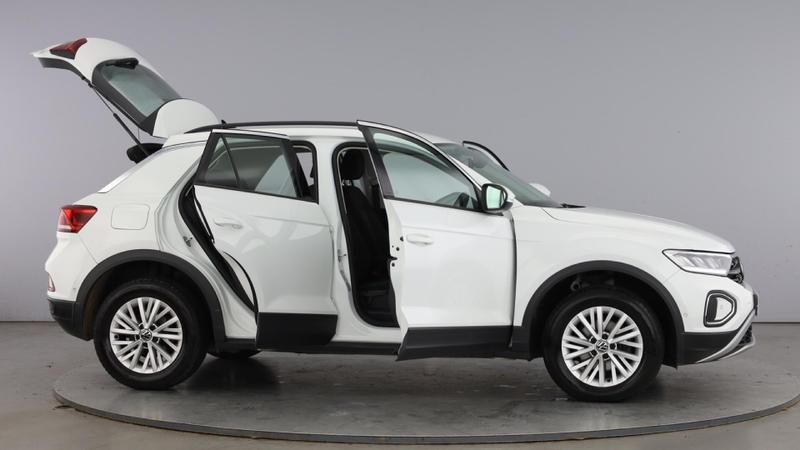 Used Volkswagen T-Roc 2022 for sale - 76664850: Photo 10