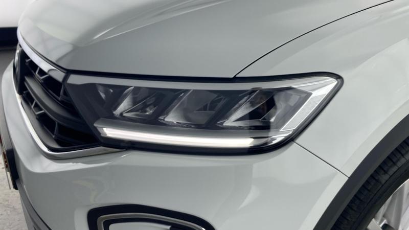 Used Volkswagen T-Roc 2022 for sale - 76664850: Photo 34