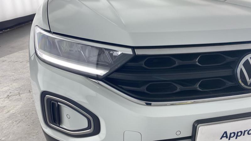 Used Volkswagen T-Roc 2022 for sale - 76664850: Photo 35