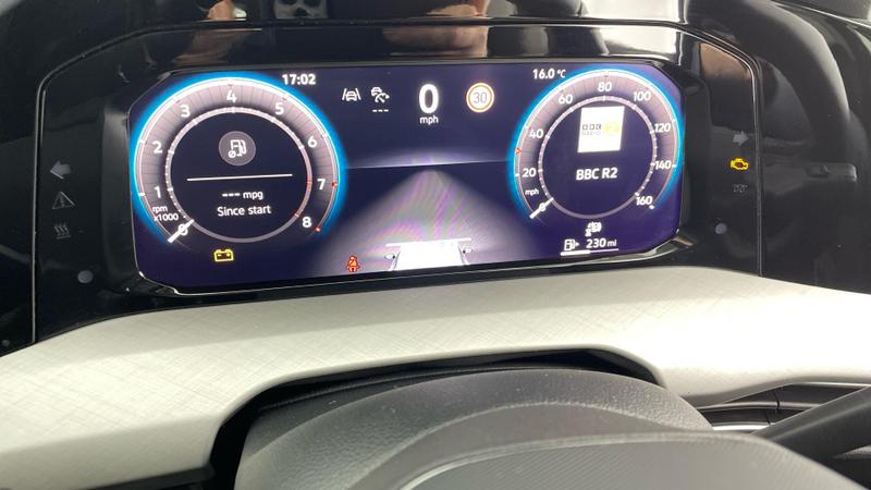 Used Volkswagen Golf 2024 for sale - 75945327: Photo 24