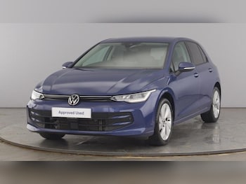 Used Volkswagen Golf 2024 for sale - 75945327: Photo