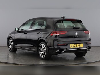 Used Volkswagen Golf 2023 for sale - 78531791: Photo