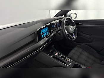 Used Volkswagen Golf 2021 for sale - 77888769: Photo