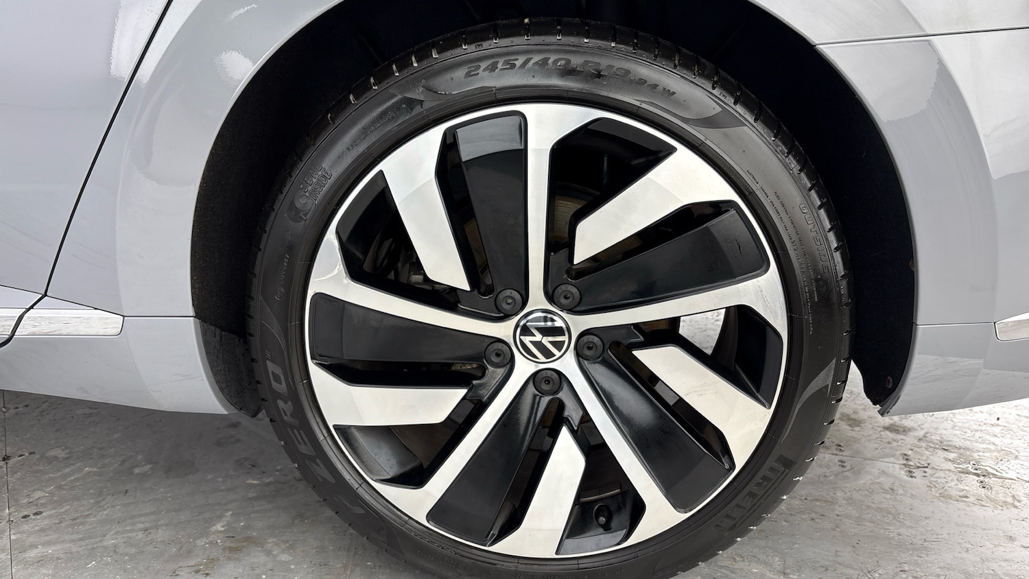 Used Volkswagen Arteon 2024 for sale - 77602673: Photo 33