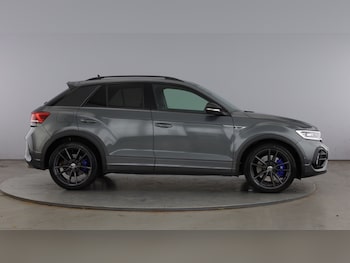 Used Volkswagen T-Roc 2023 for sale - 78736411: Photo