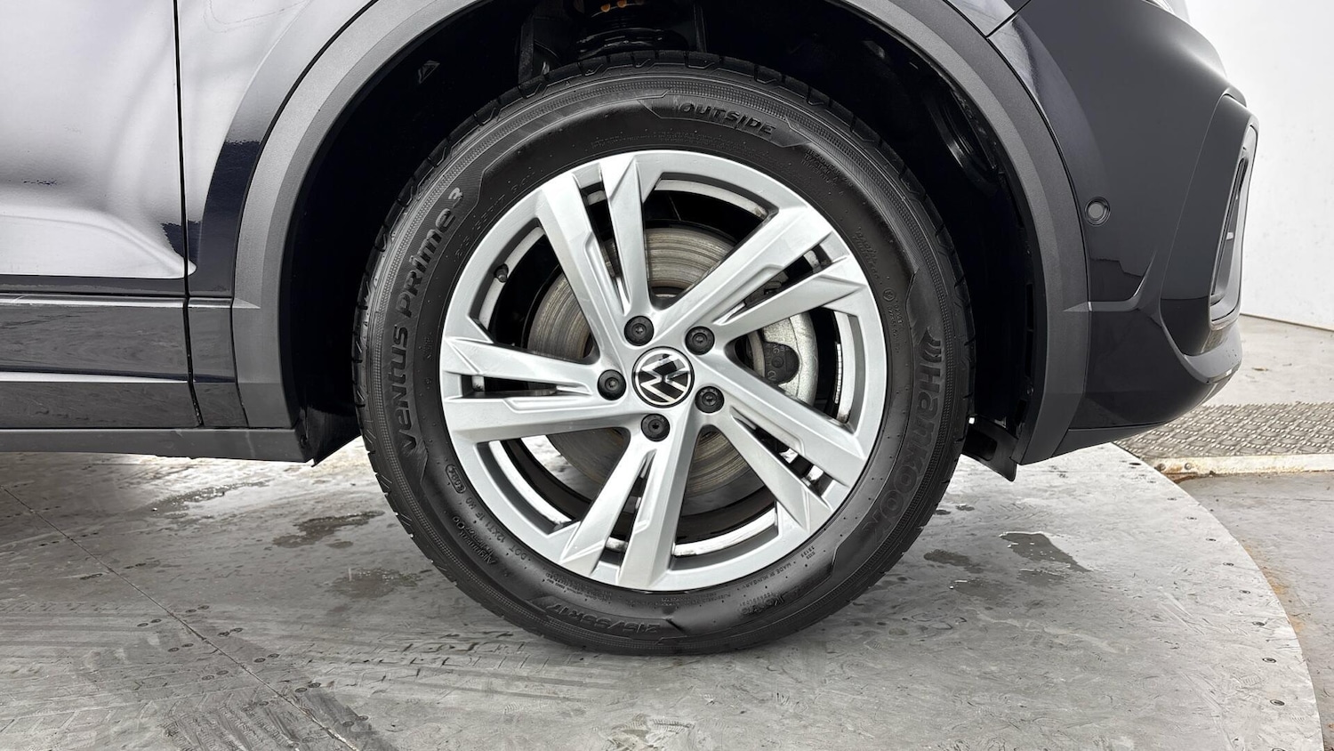 Used Volkswagen T-Roc 2025 for sale - 77602660: Photo 5