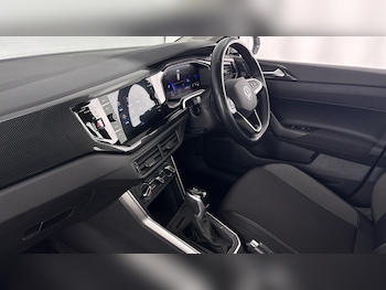 Used Volkswagen Polo 2024 for sale - 78091234: Photo