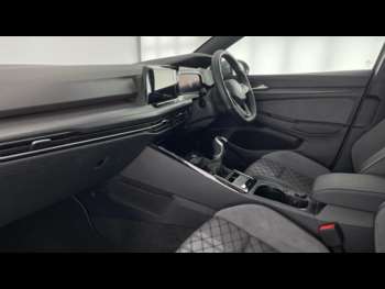Used Volkswagen Golf 2024 for sale - 75113425: Photo