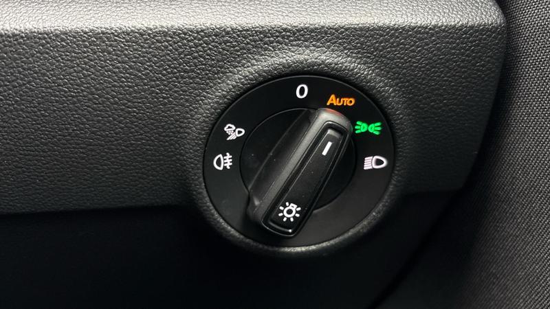 Used Volkswagen T-Roc 2025 for sale - 75604520: Photo 20